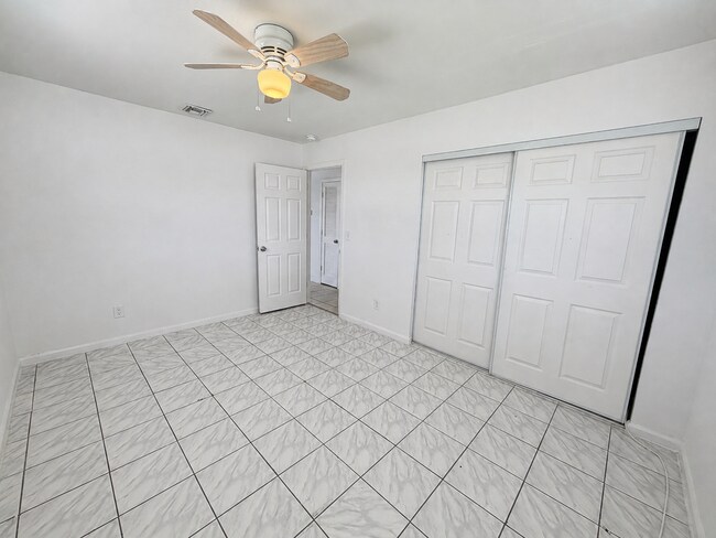 Building Photo - 530 NW 35th St