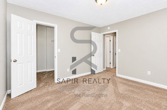 Building Photo - 2642 Evans Mill Dr