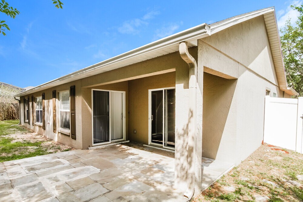 Building Photo - 605 Cherry Laurel St
