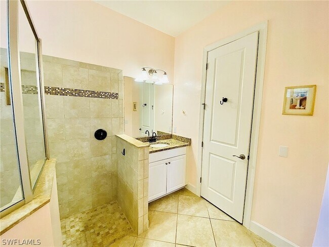 Building Photo - 8527 Palacio Terrace N