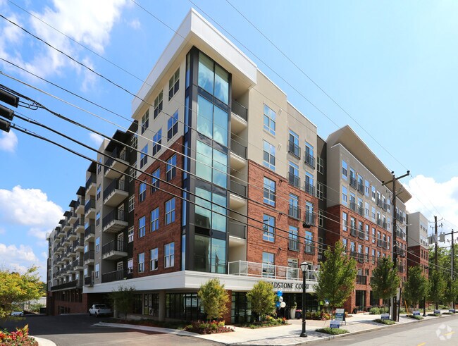 Primary Photo - Camden Buckhead Square