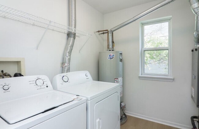Building Photo - 2270 Georgetown Cir