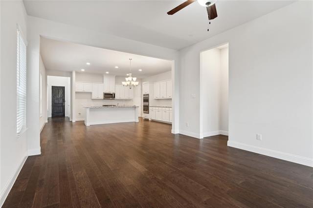 Building Photo - 717 Steppe Dr