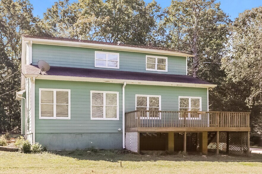 Building Photo - 2461 Sanjo St NE