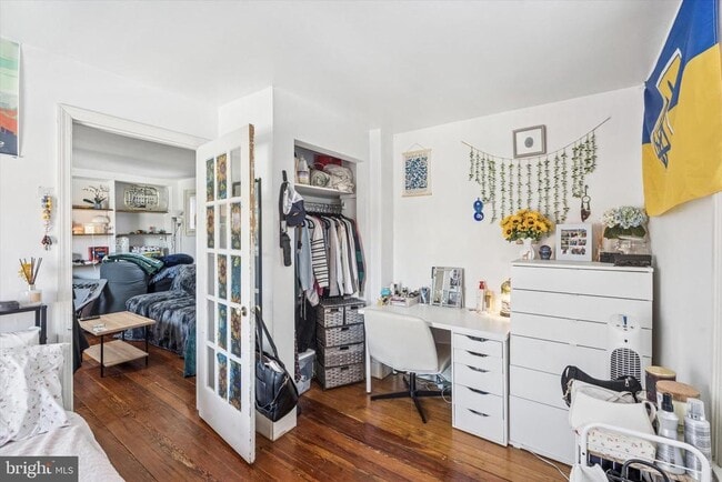 Building Photo - 418 N 32nd St