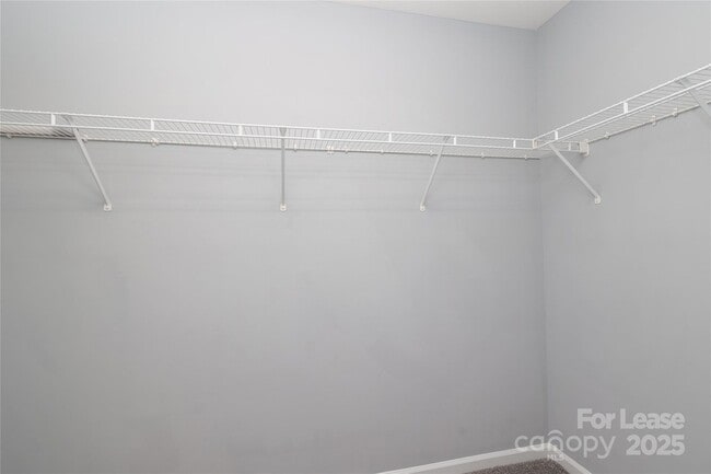 Building Photo - 4112 Chatterleigh Dr
