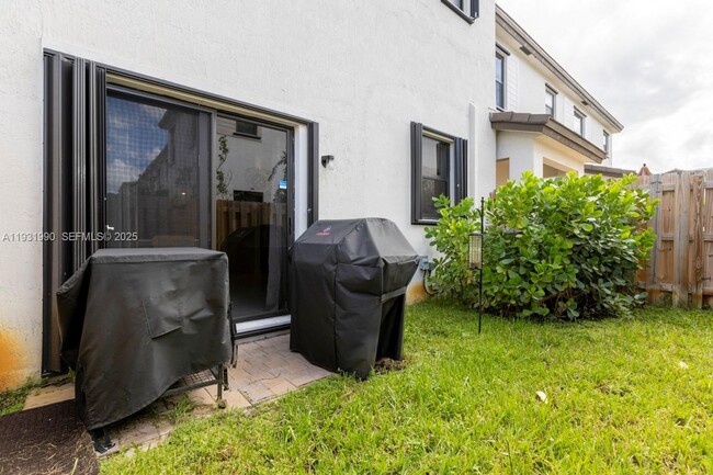 Building Photo - 15953 SW 2nd St