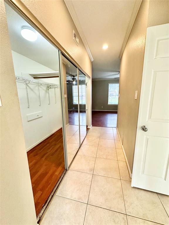 Building Photo - 14503 Redwood Bend Trail