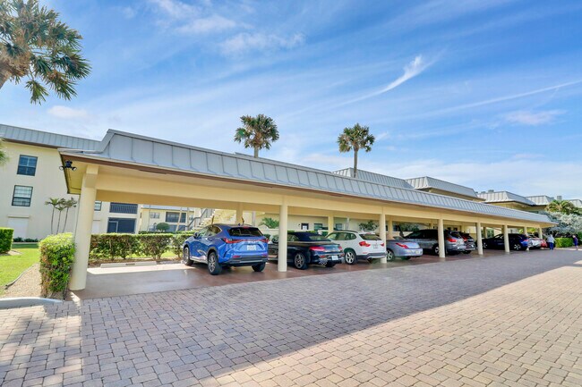 Building Photo - 275 S Beach Rd