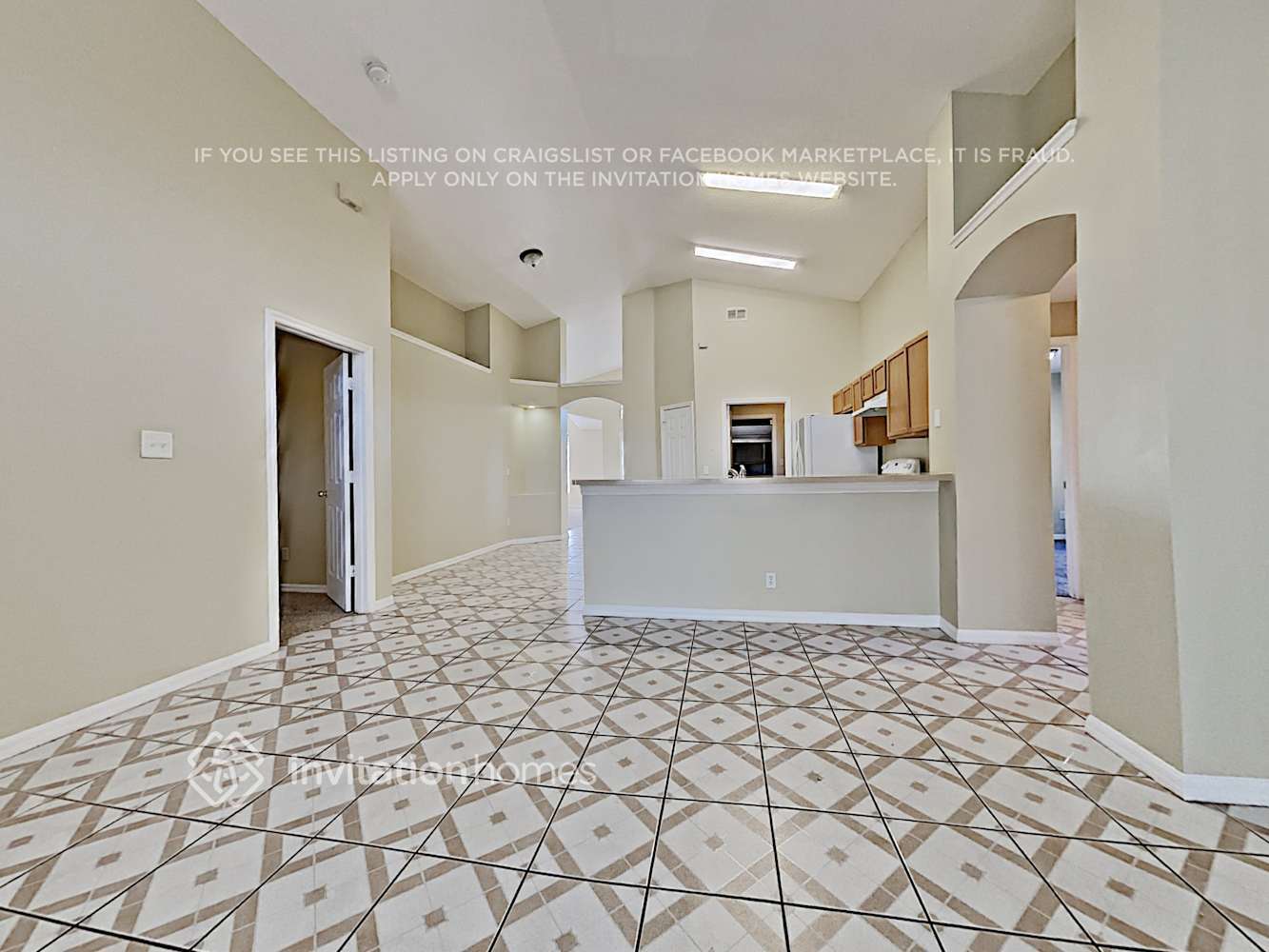 Building Photo - 4508 Oakton Dr