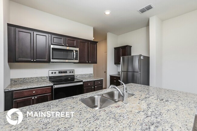 Building Photo - 2835 Neverland Dr