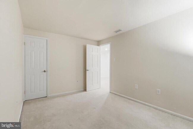 Building Photo - 10799 Adare Dr