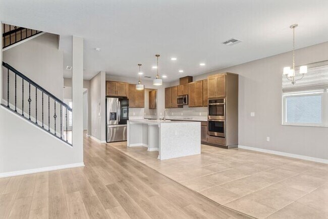 Building Photo - Discover luxury living in the gated Whispe...
