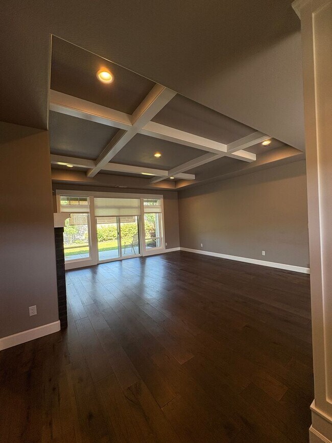Building Photo - 426 Frontier Ct
