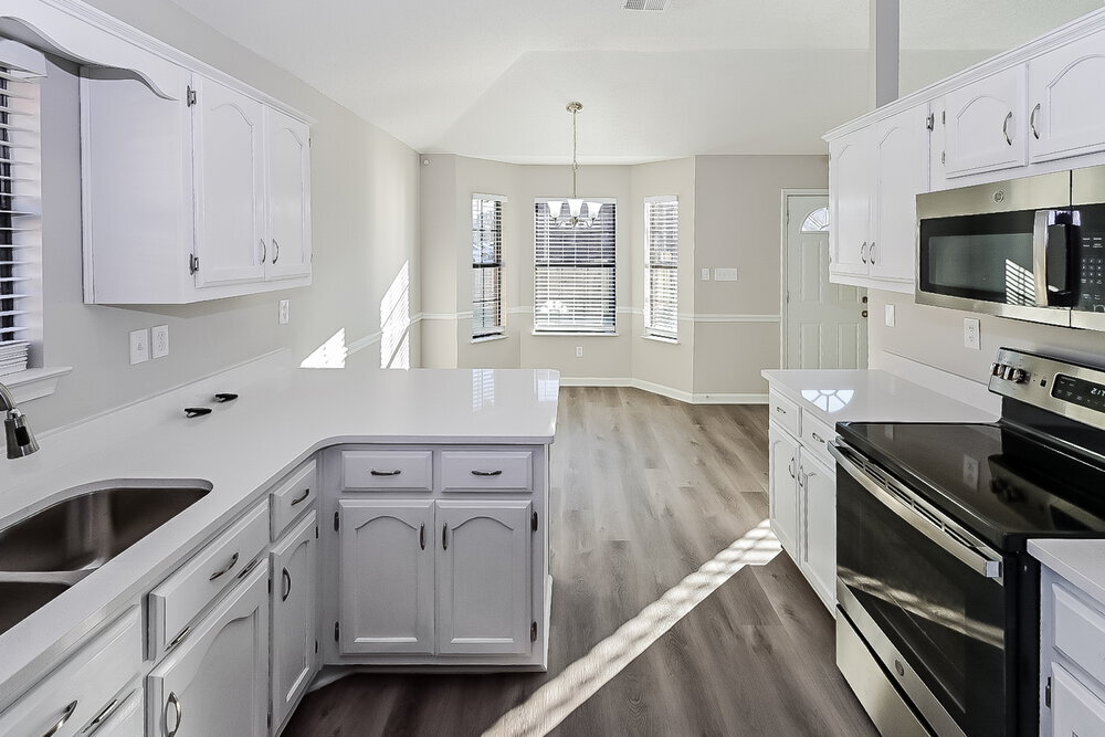 Building Photo - 10873 E Ridge Dr