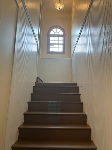 Stairs - 250 Dennard Ln