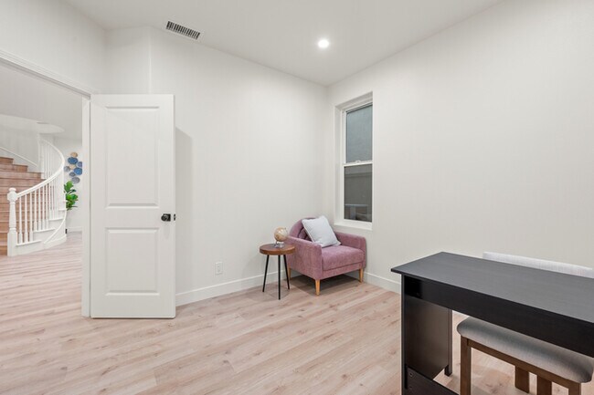 Building Photo - Gated Newport Coast 5BR w/ Pool Access