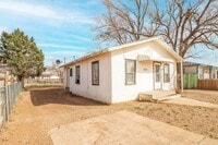 Building Photo - 207 Temple Ave