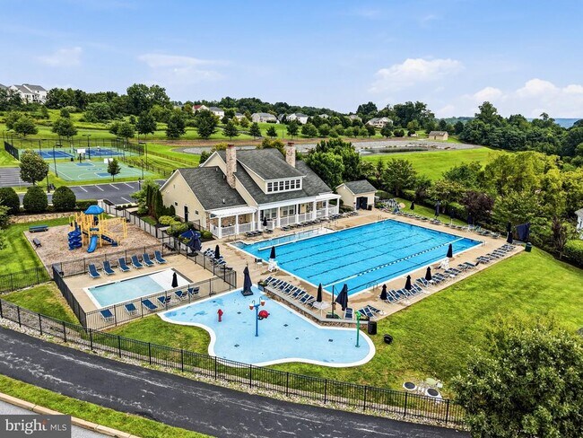 Building Photo - 2603 Rockledge Ct