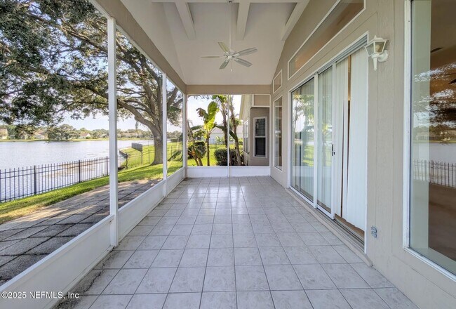Building Photo - 128 Summer Tree Ct