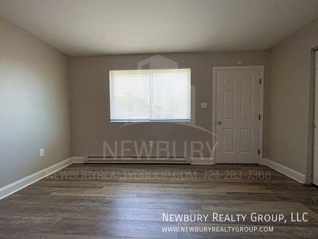 Building Photo - 36 Sunbury Estates
