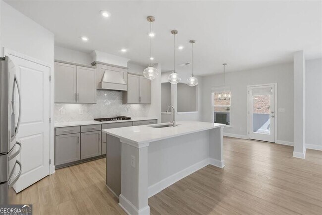 Building Photo - 2044 Garvin Rd