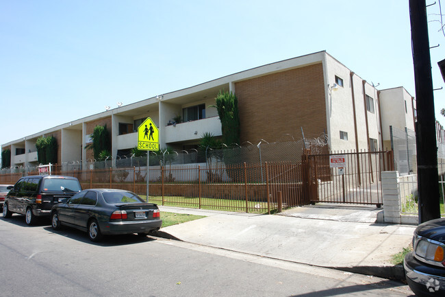 Building Photo - Orion Gardens Apartments