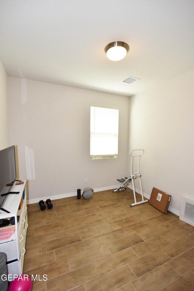 Building Photo - 51117 Desert Sunflower Ave