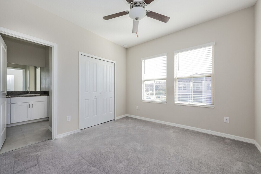 Building Photo - 8077 Rolling Shell Trail