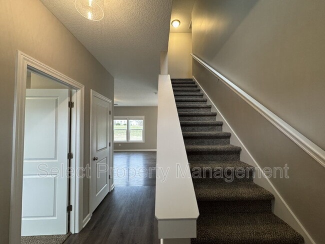 Building Photo - 1032 Matteoti Ct