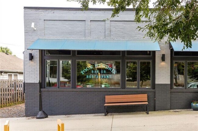 Building Photo - 428 S Howard St SE