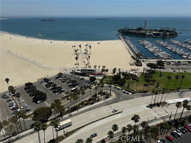 Building Photo - 700 E Ocean Blvd