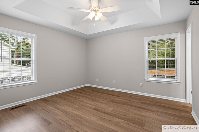 Building Photo - 4005 Hickory St