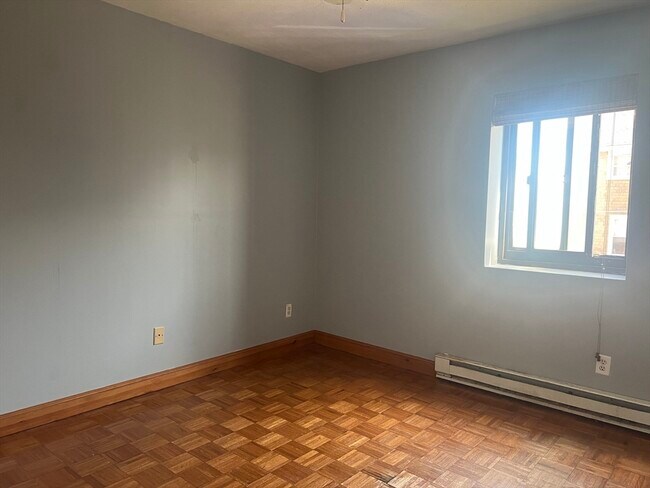 Building Photo - 222 Winthrop Shore Dr