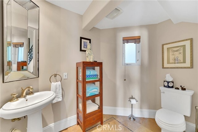 Building Photo - 2299 Crestview Pl