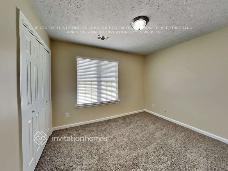 Building Photo - 306 Brookside Dr