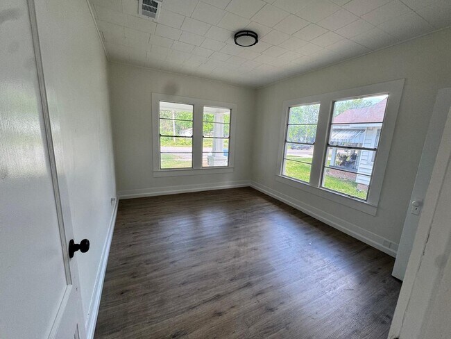 Building Photo - 3 Bedroom Single Family House 611 DIP in Mobile, AL 36606