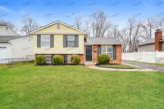 Building Photo - 2564 Weyburn Rd