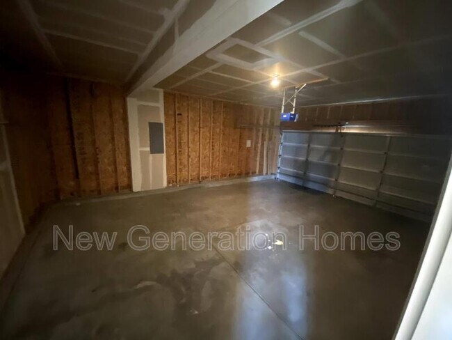 Building Photo - 12823 Fishers Island Road