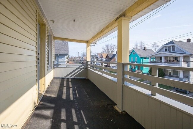 Building Photo - 3436 W 91st St