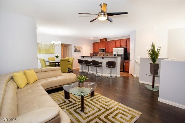 Primary Photo - 6250 W Arby Ave