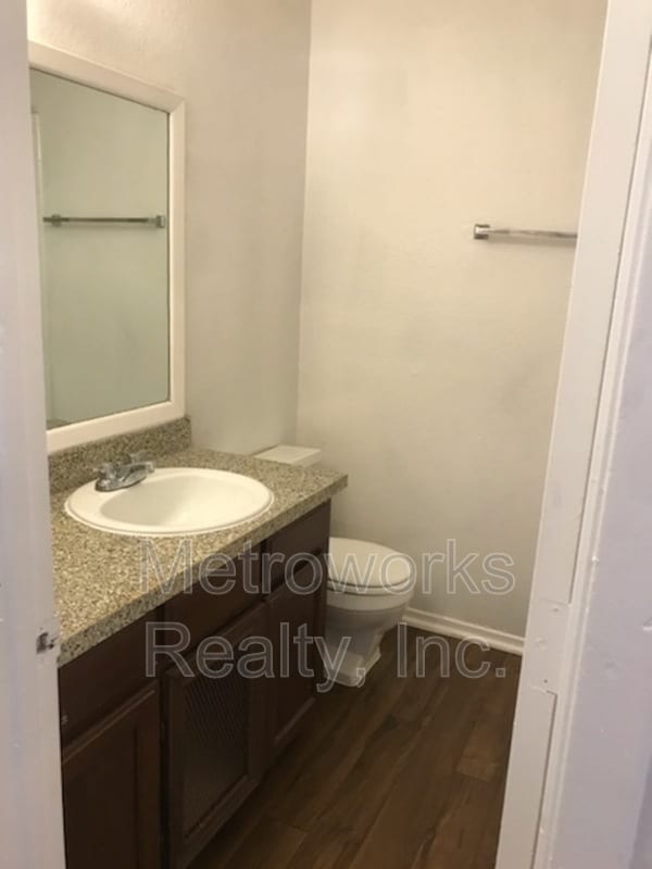 Building Photo - 218 Pine Meadow Dr