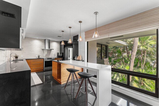 Building Photo - 3804 N Quail Ridge Dr
