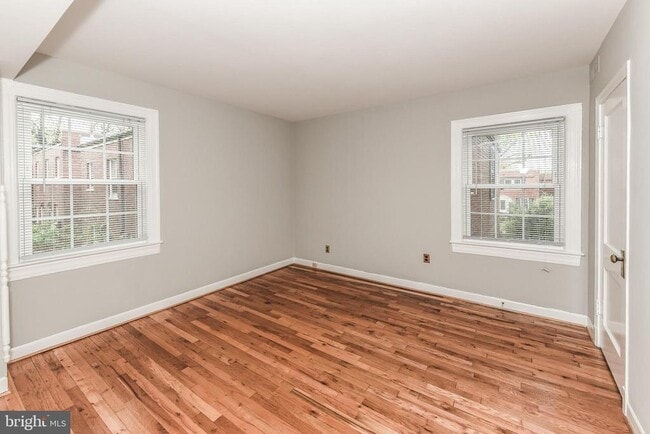 Building Photo - 1501 S Edgewood St