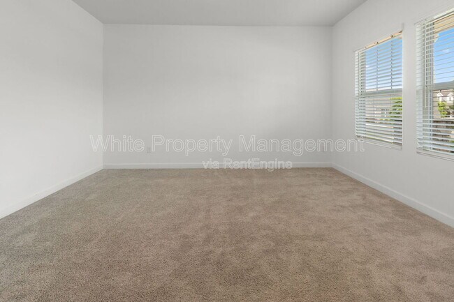 Building Photo - 4962 Durneigh Dr