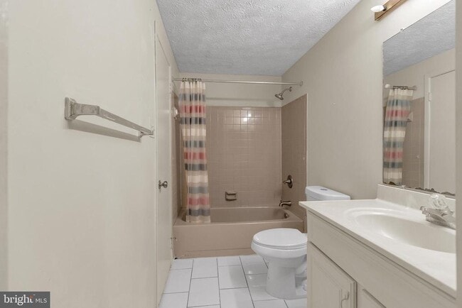 Building Photo - 4327 Rockport Ln