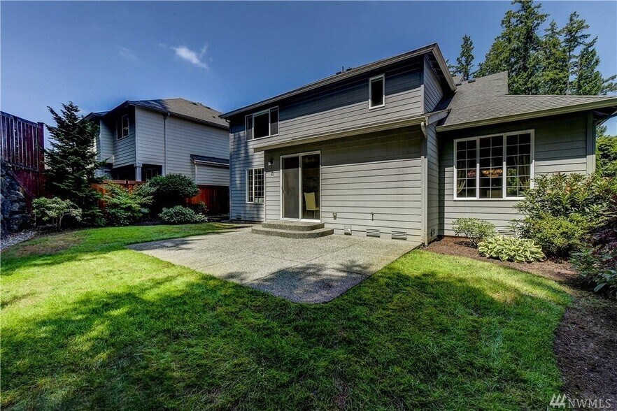 Building Photo - 26025 SE 23rd Pl