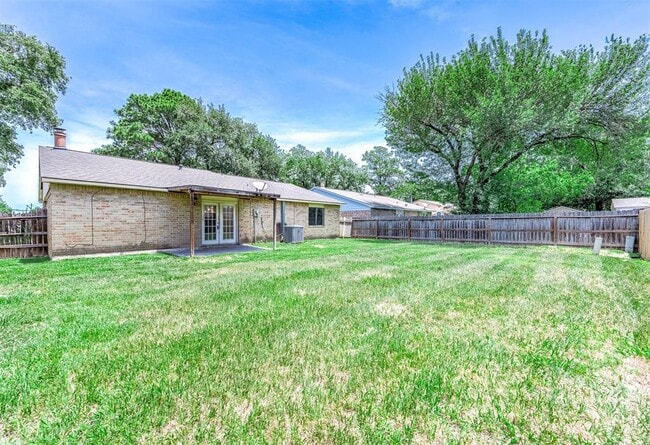 Building Photo - 17611 Poppy Trails Ln
