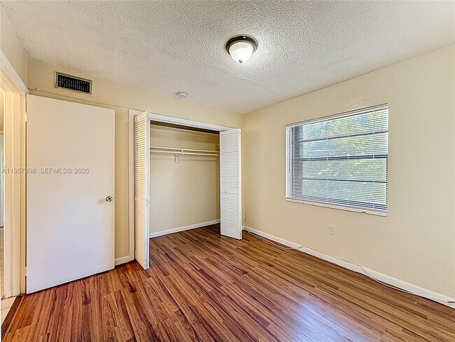 Building Photo - 2335 NE 172nd St