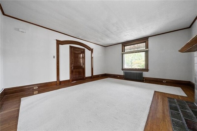 Building Photo - 1306 Ridge Ave